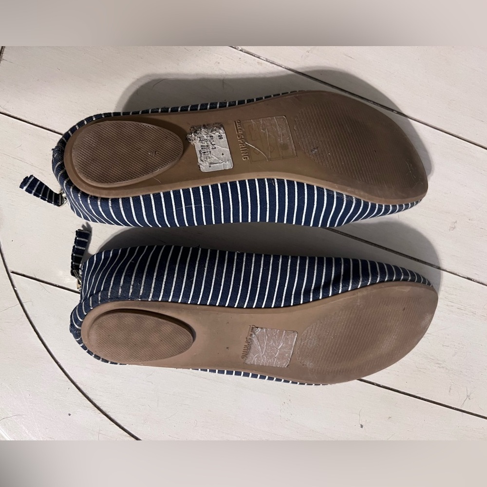 Call it Spring flats - Picture 2 of 3